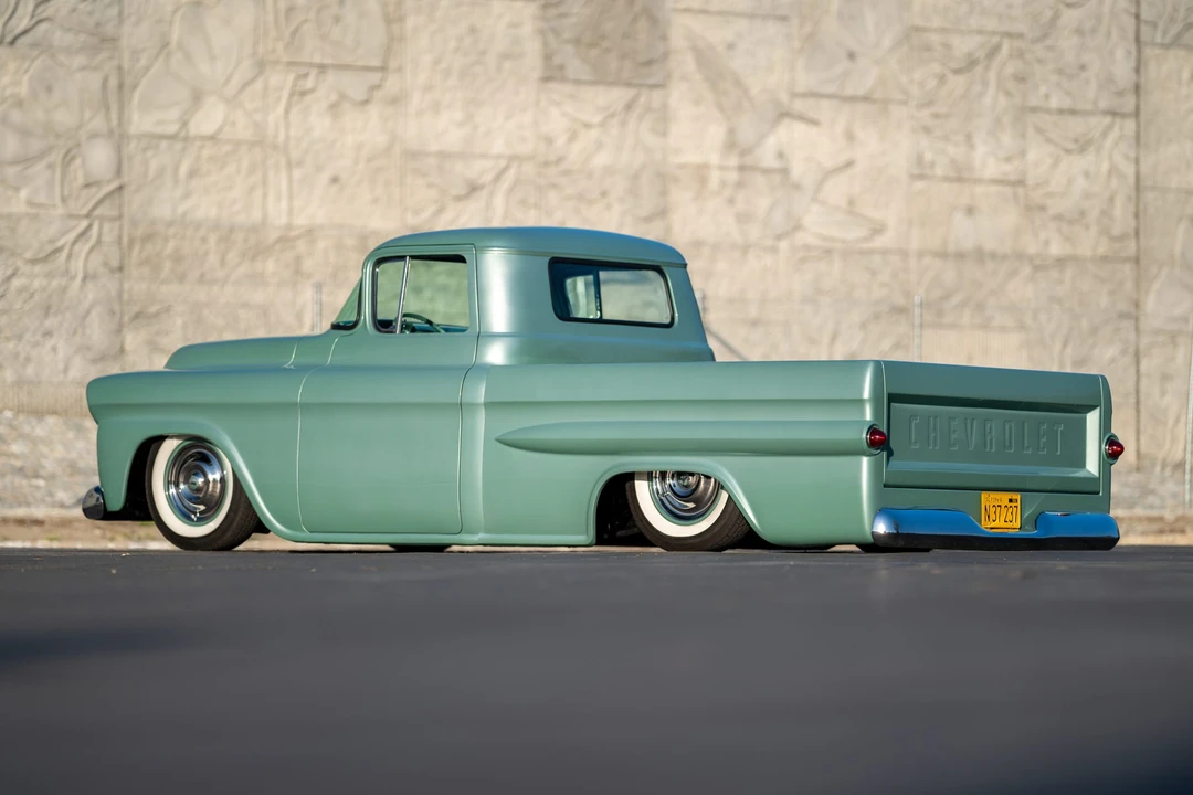 1959 Chevrolet Task Force - Image 7 of 31