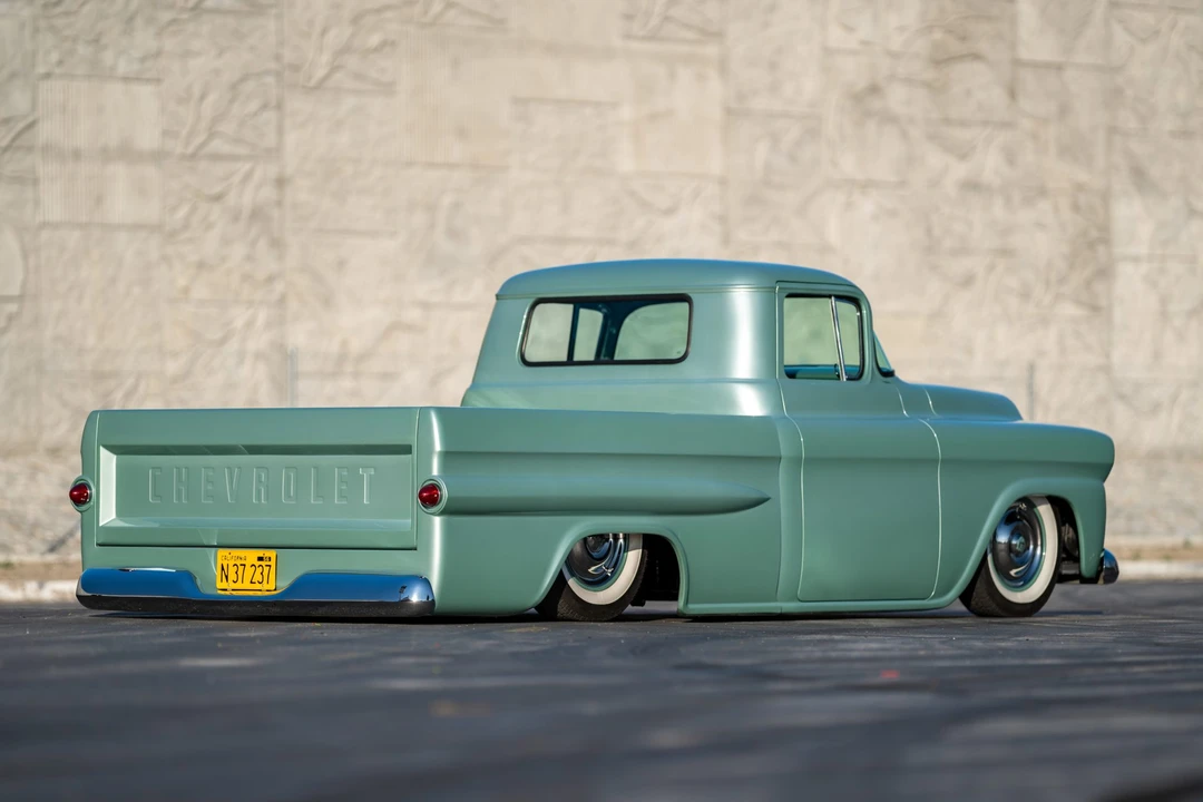 1959 Chevrolet Task Force - Image 5 of 31