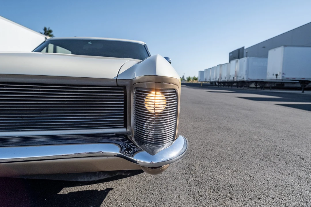 1963 Buick Riviera 1st Gen - Image 11 of 31