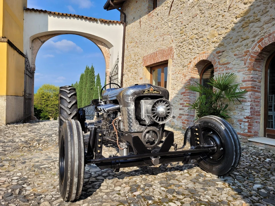 1964 Lamborghini Tractors - Image 22 of 31