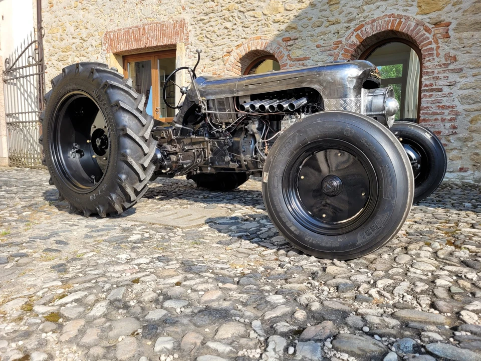 1964 Lamborghini Tractors - Image 20 of 31