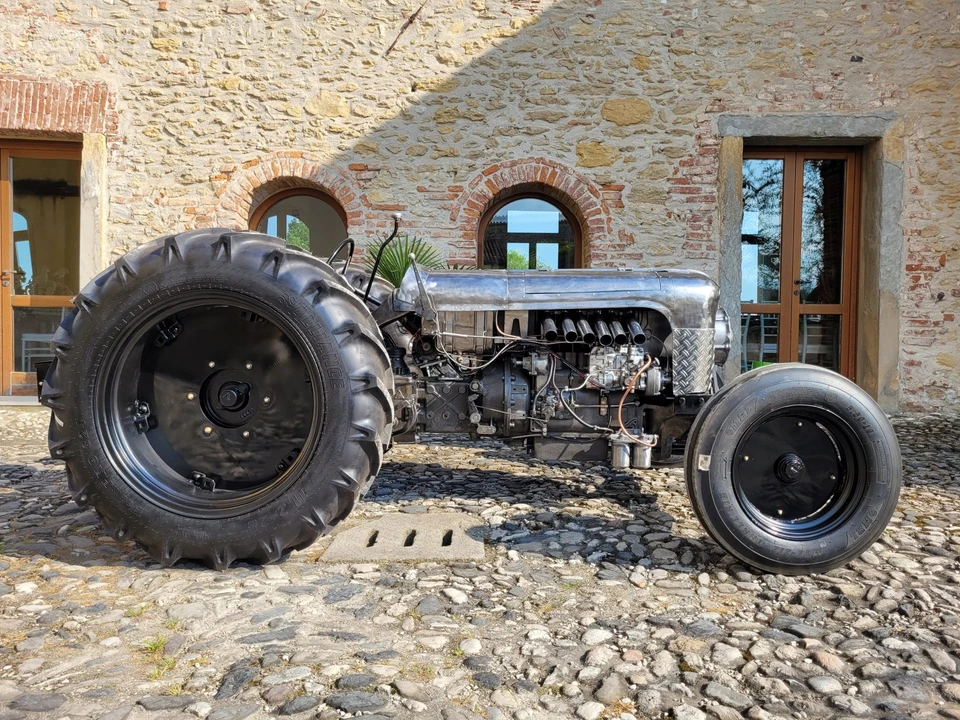 1964 Lamborghini Tractors - Image 14 of 31