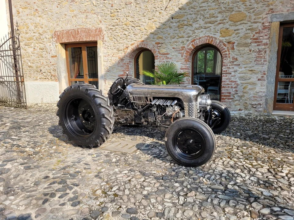 1964 Lamborghini Tractors - Image 16 of 31