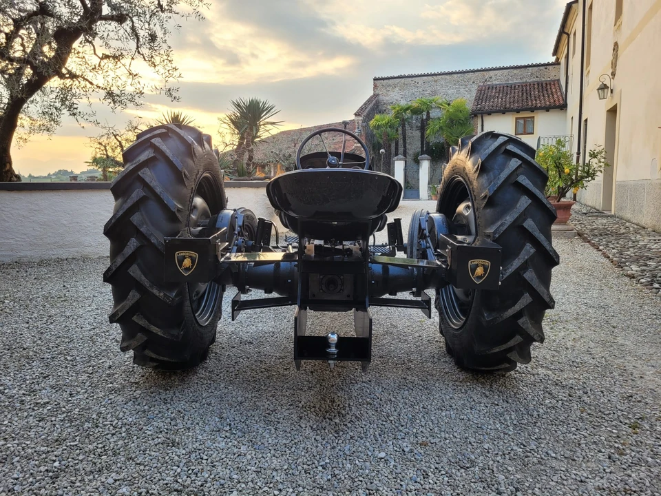 1964 Lamborghini Tractors - Image 30 of 31