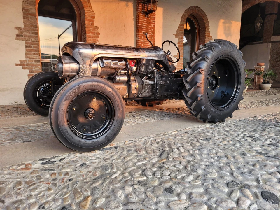 1964 Lamborghini Tractors - Image 31 of 31