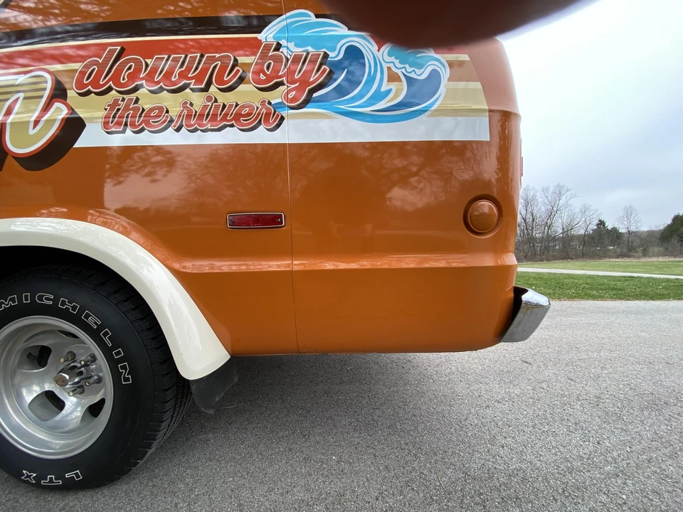 1976 Dodge Ram Van - Image 20 of 31