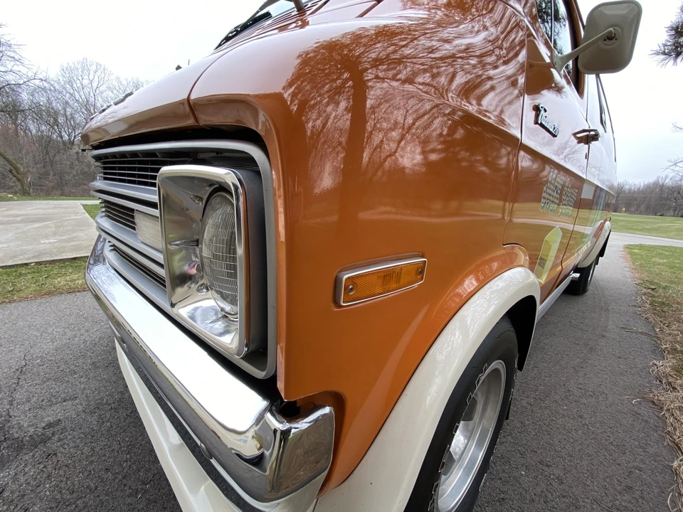1976 Dodge Ram Van - Image 14 of 31