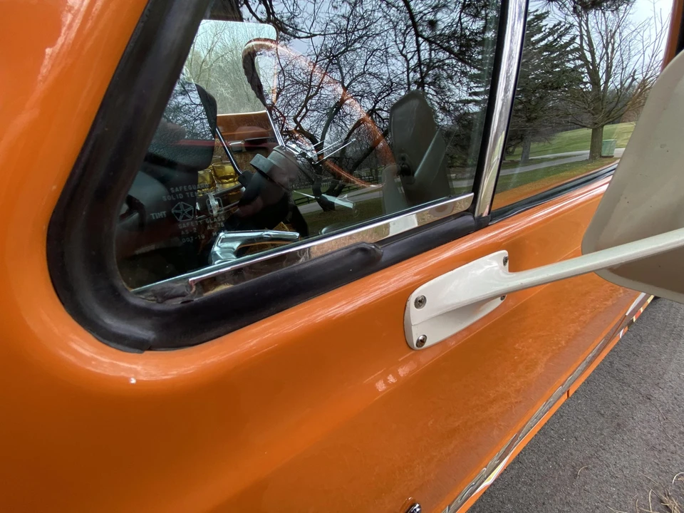 1976 Dodge Ram Van - Image 17 of 31