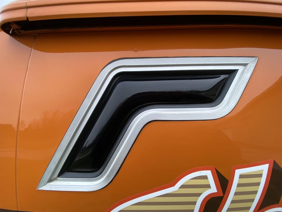1976 Dodge Ram Van - Image 28 of 31