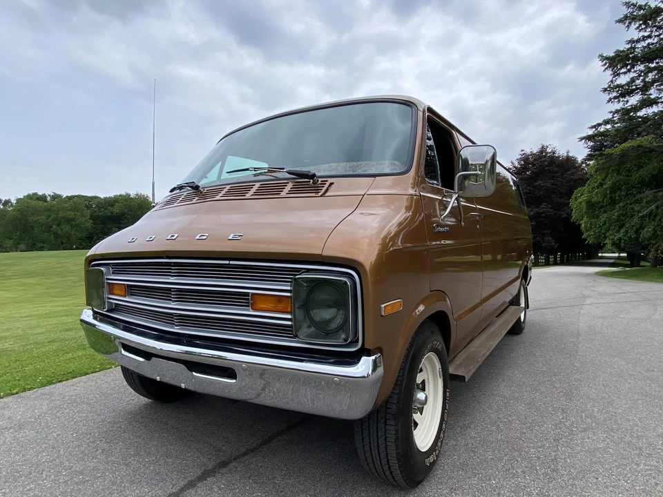 1977 Dodge Ram Van - Image 4 of 31