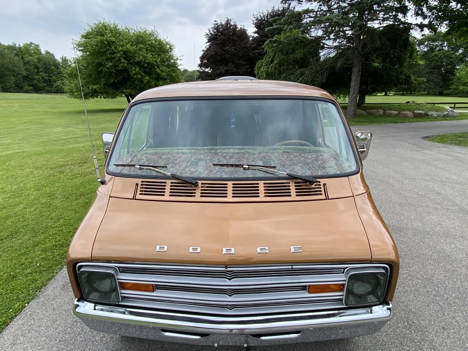 1977 Dodge Ram Van - Image 17 of 31