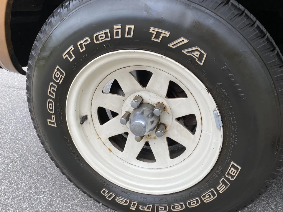1977 Dodge Ram Van - Image 29 of 31