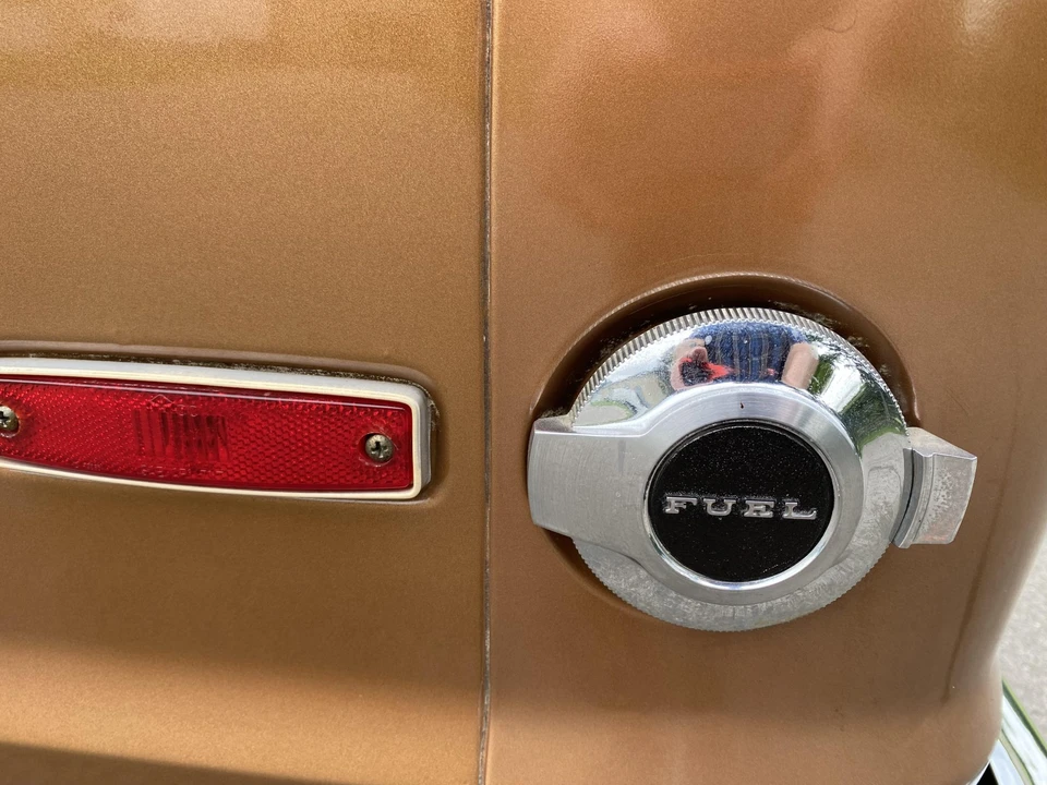 1977 Dodge Ram Van - Image 23 of 31