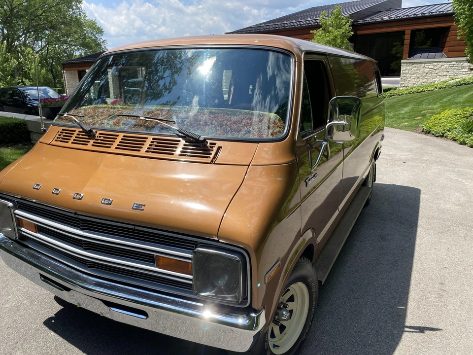 1977 Dodge Ram Van - Image 3 of 31