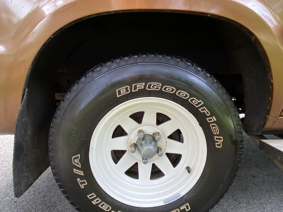 1977 Dodge Ram Van - Image 27 of 31
