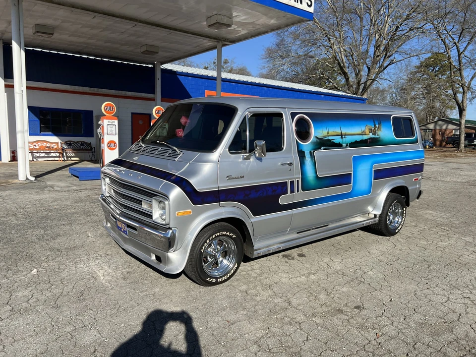 1977 Dodge Ram Van - Image 4 of 31