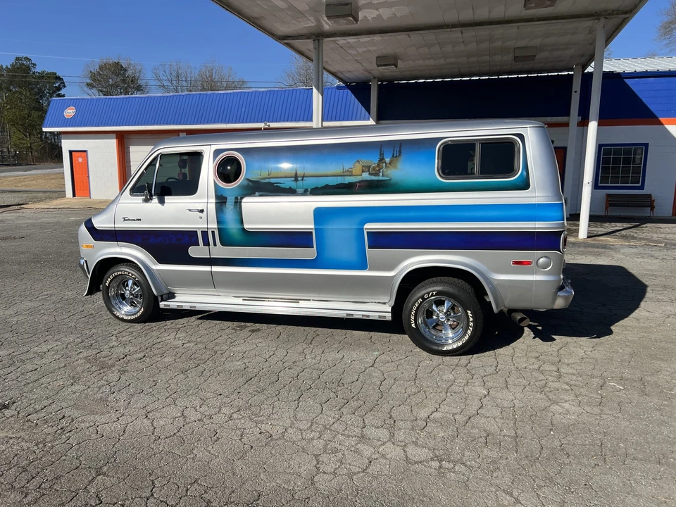 1977 Dodge Ram Van - Image 8 of 31
