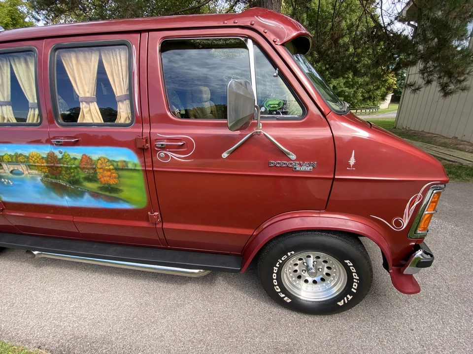 1979 Dodge Ram Van - Image 20 of 31