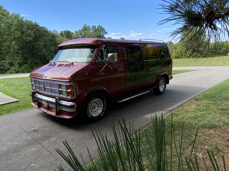 1979 Dodge Ram Van - Image 2 of 31