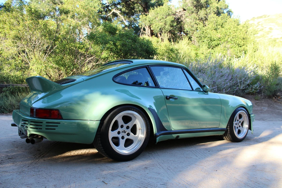 1987 Porsche 911 Carrera 3.2 - Image 12 of 31