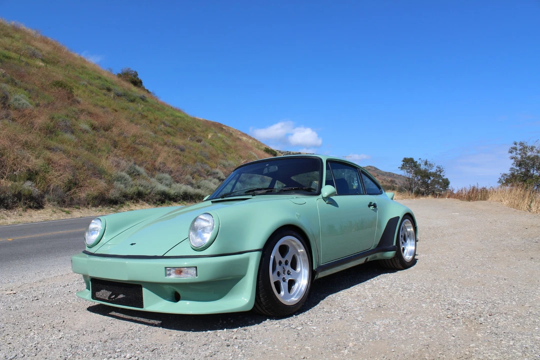 1987 Porsche 911 Carrera 3.2 - Image 5 of 31