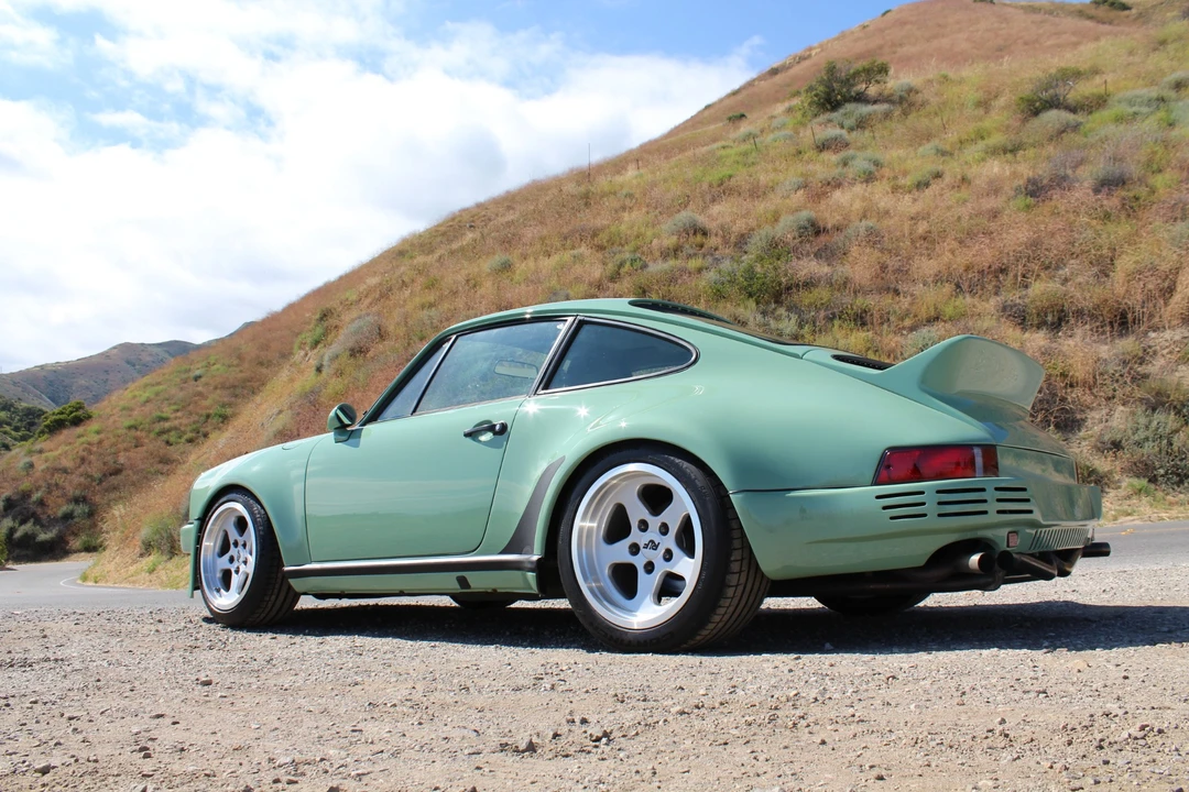 1987 Porsche 911 Carrera 3.2 - Image 8 of 31