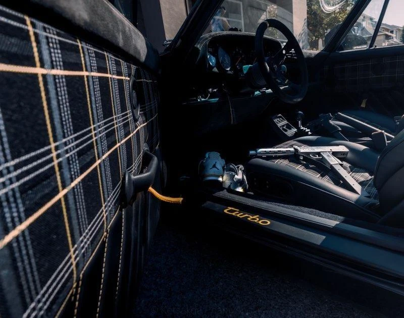 1993 Porsche 964 Carrera 4 - Image 3 of 8