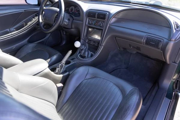 2001 Ford SN95 Mustang - Image 18 of 21