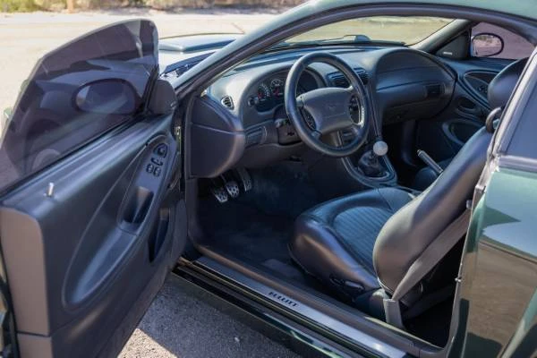 2001 Ford SN95 Mustang - Image 15 of 21