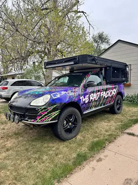 2006 Porsche Cayenne Overland Truck