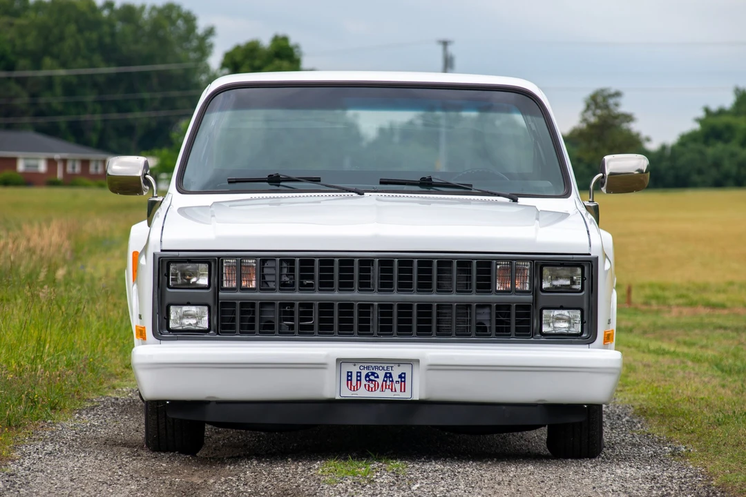 1986 Chevrolet C/K 3rd Gen - Image 2 of 31