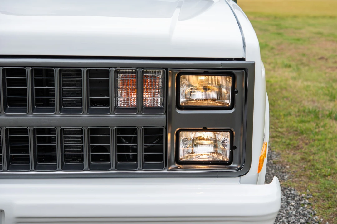 1986 Chevrolet C/K 3rd Gen - Image 11 of 31