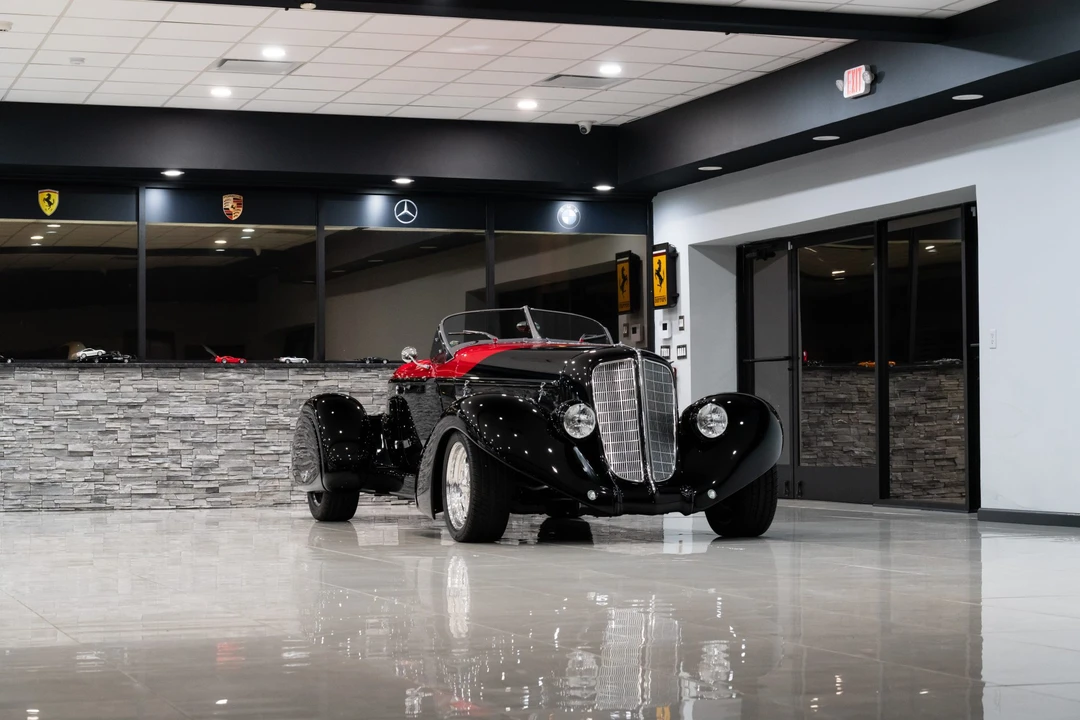 Auburn Speedster - Image 11 of 31
