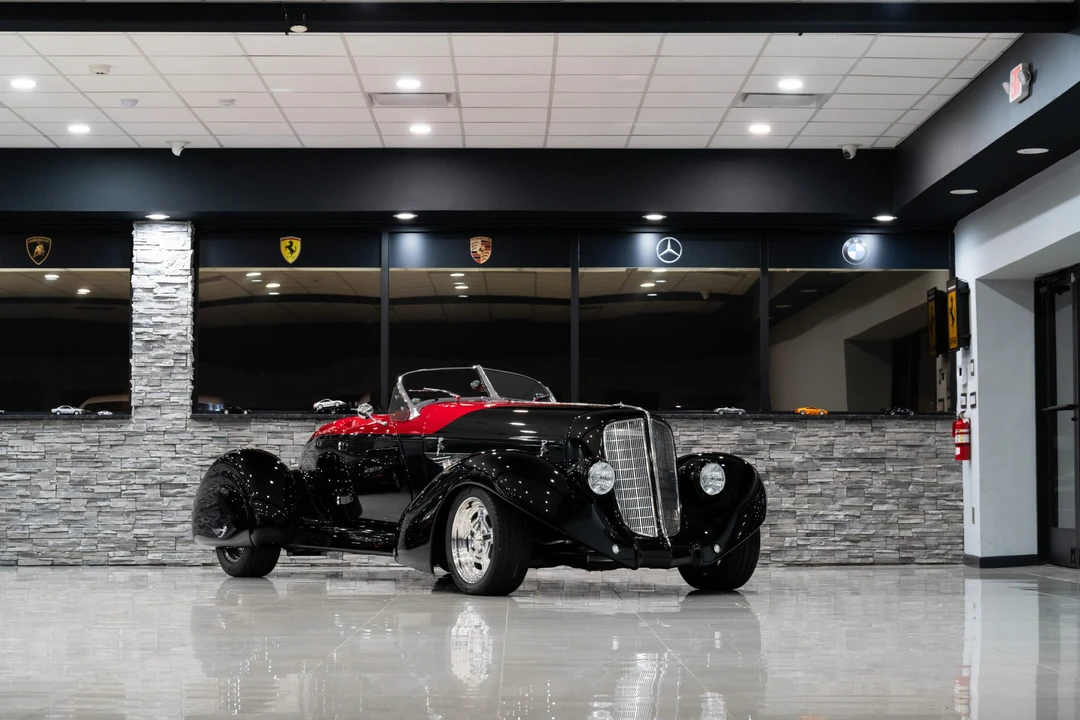Auburn Speedster - Image 20 of 31