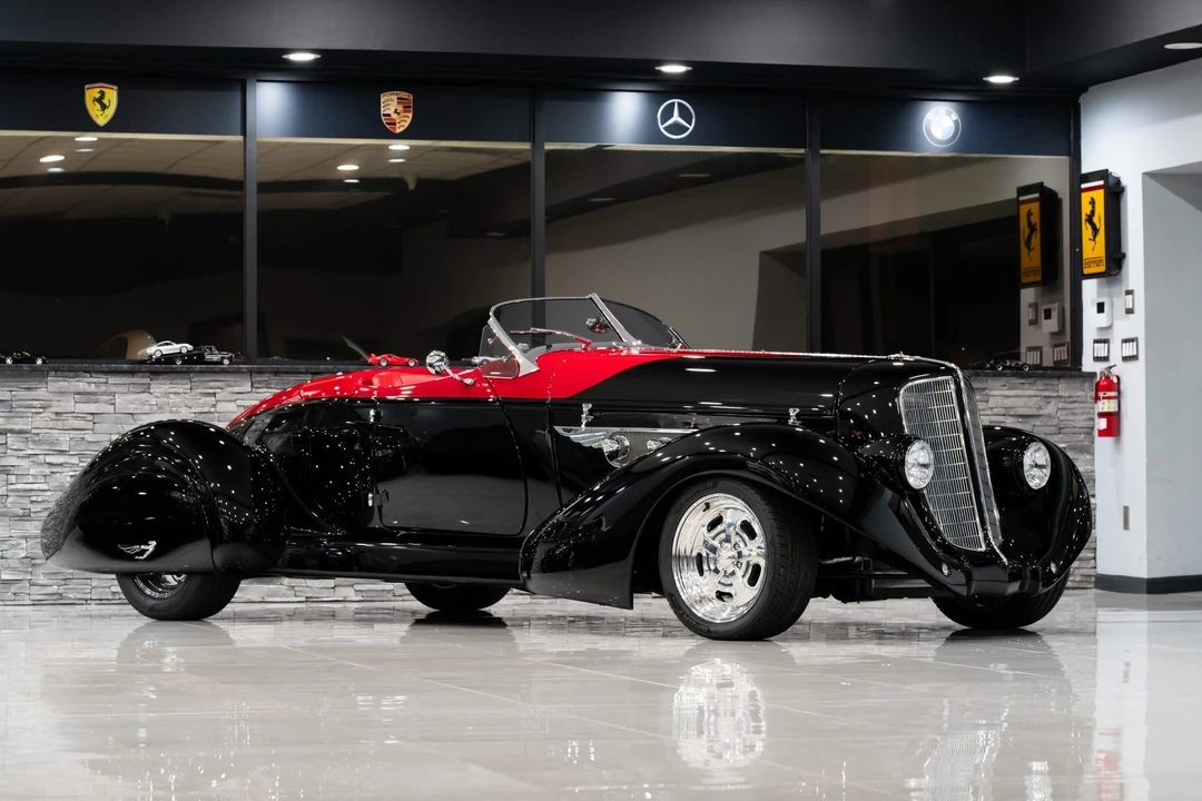 Auburn Speedster - Image 25 of 31
