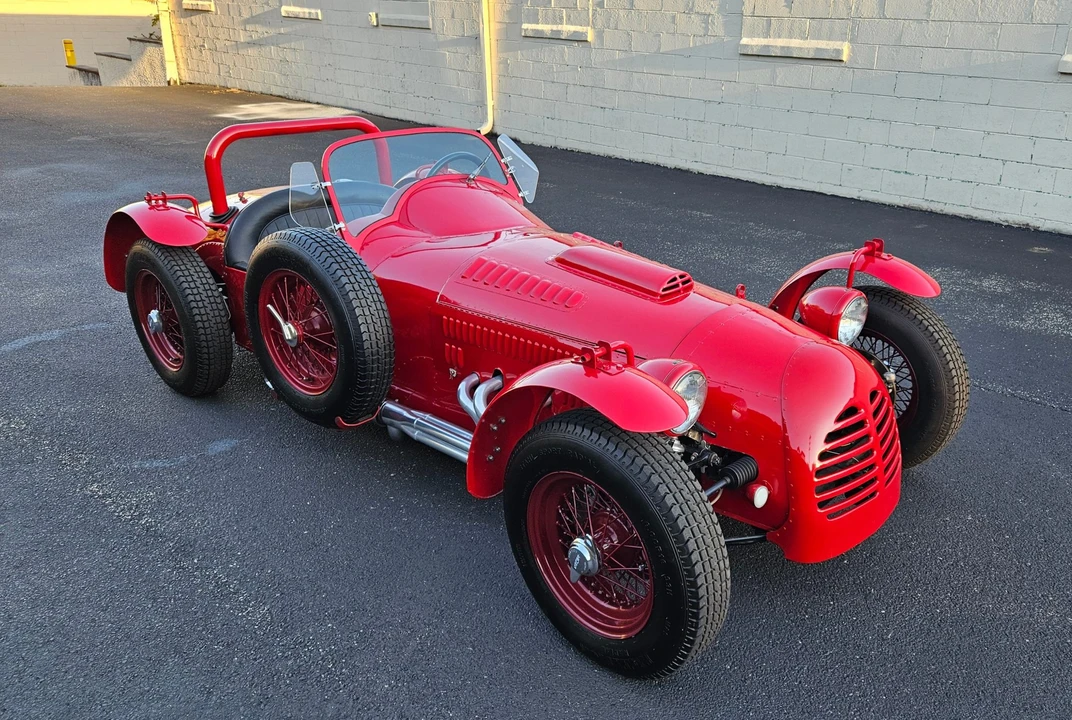 1953 Jaguar XK120 OTS Roadster - Image 8 of 31