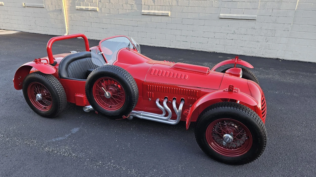 1953 Jaguar XK120 OTS Roadster - Image 10 of 31