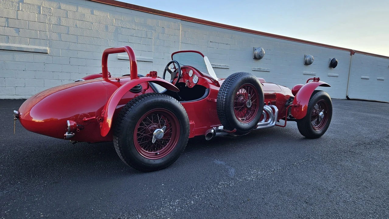 1953 Jaguar XK120 OTS Roadster - Image 13 of 31
