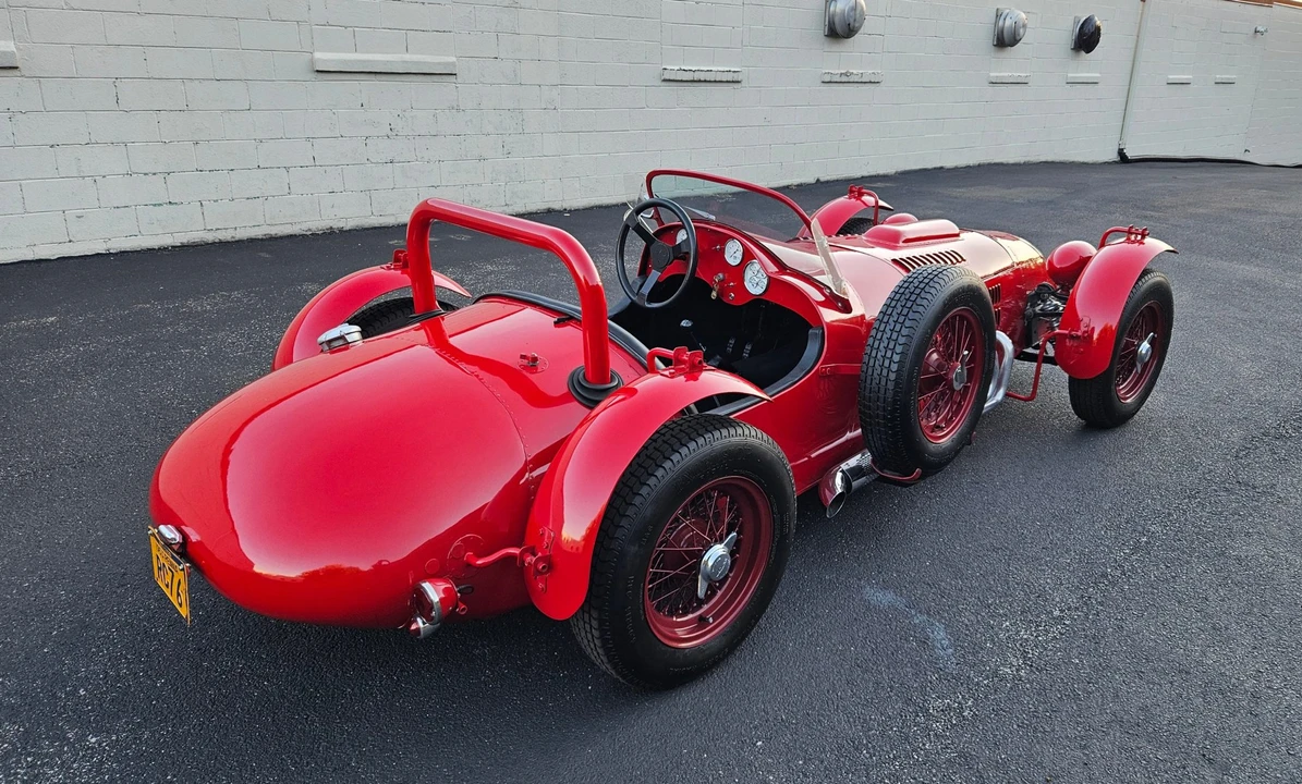 1953 Jaguar XK120 OTS Roadster - Image 16 of 31