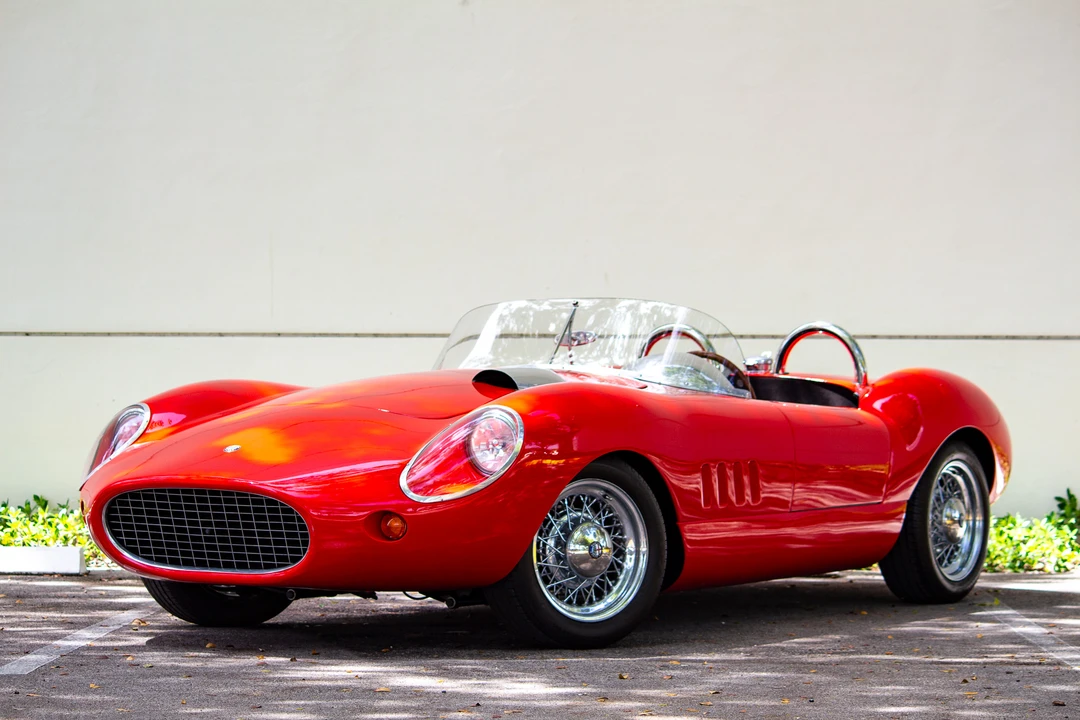 Alfa Romeo 2600 - Image 2 of 31