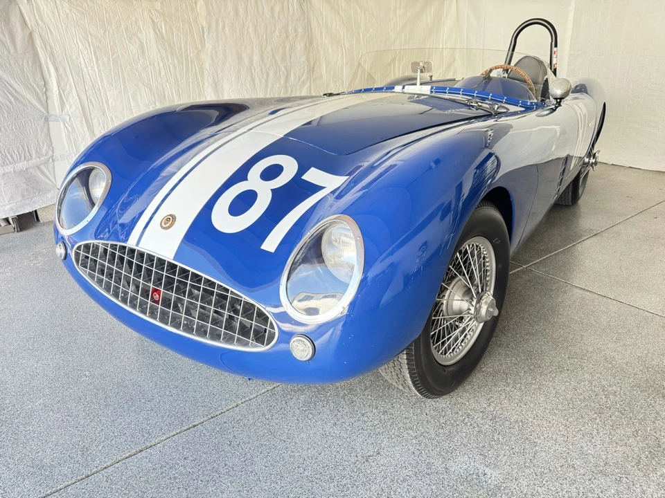 Jaguar Replica - Image 12 of 31