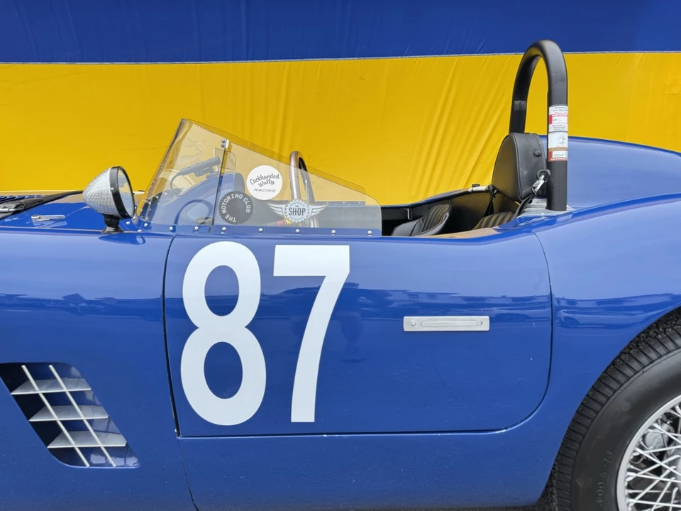 Jaguar Replica - Image 14 of 31