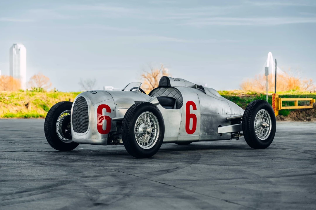 Auto Union - Image 7 of 31