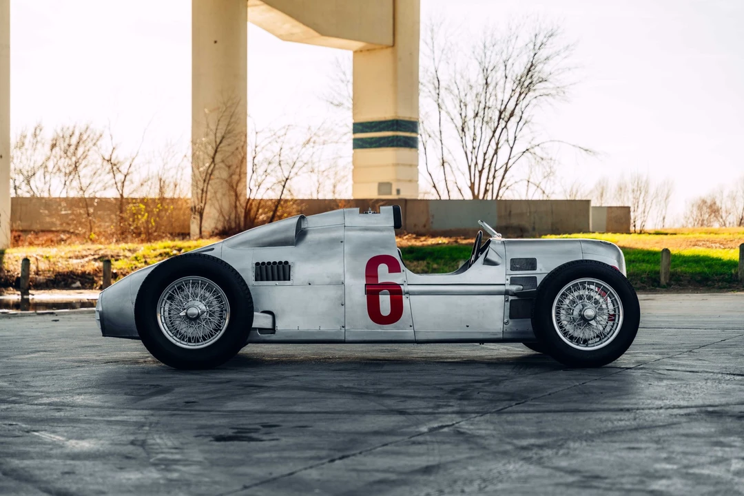 Auto Union - Image 15 of 31