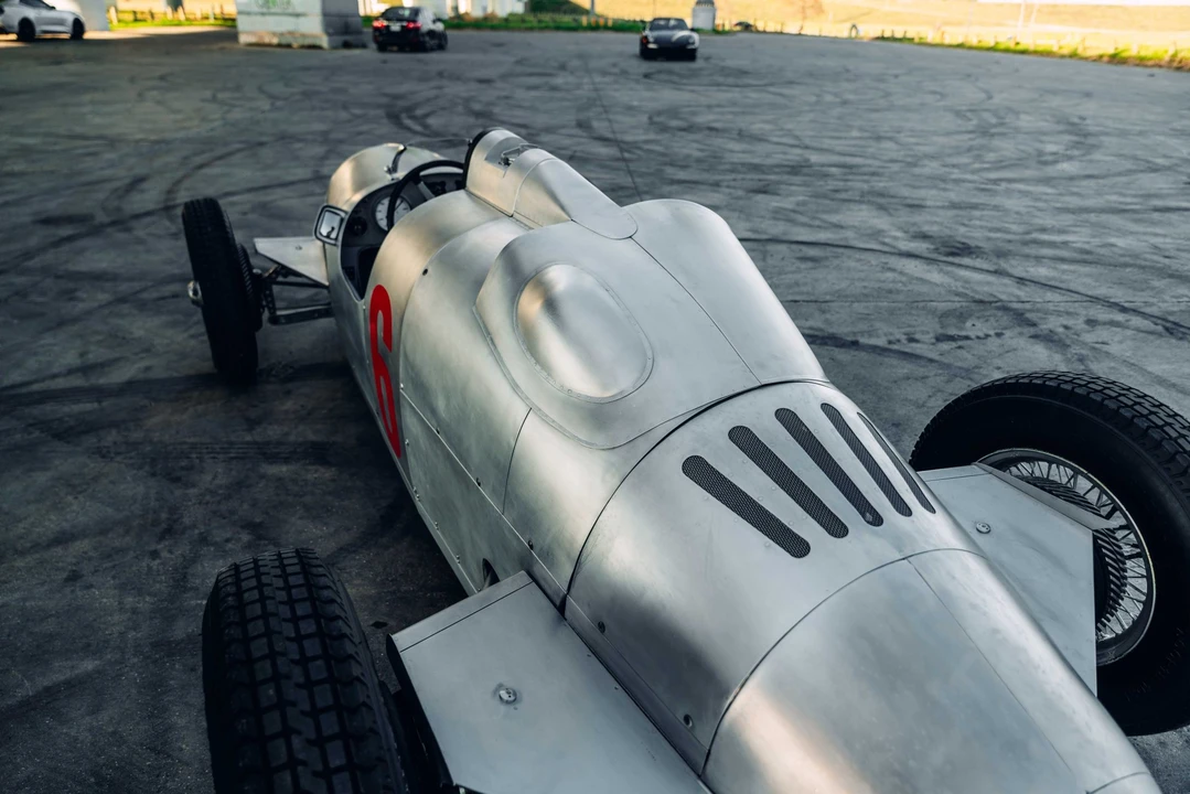 Auto Union - Image 21 of 31