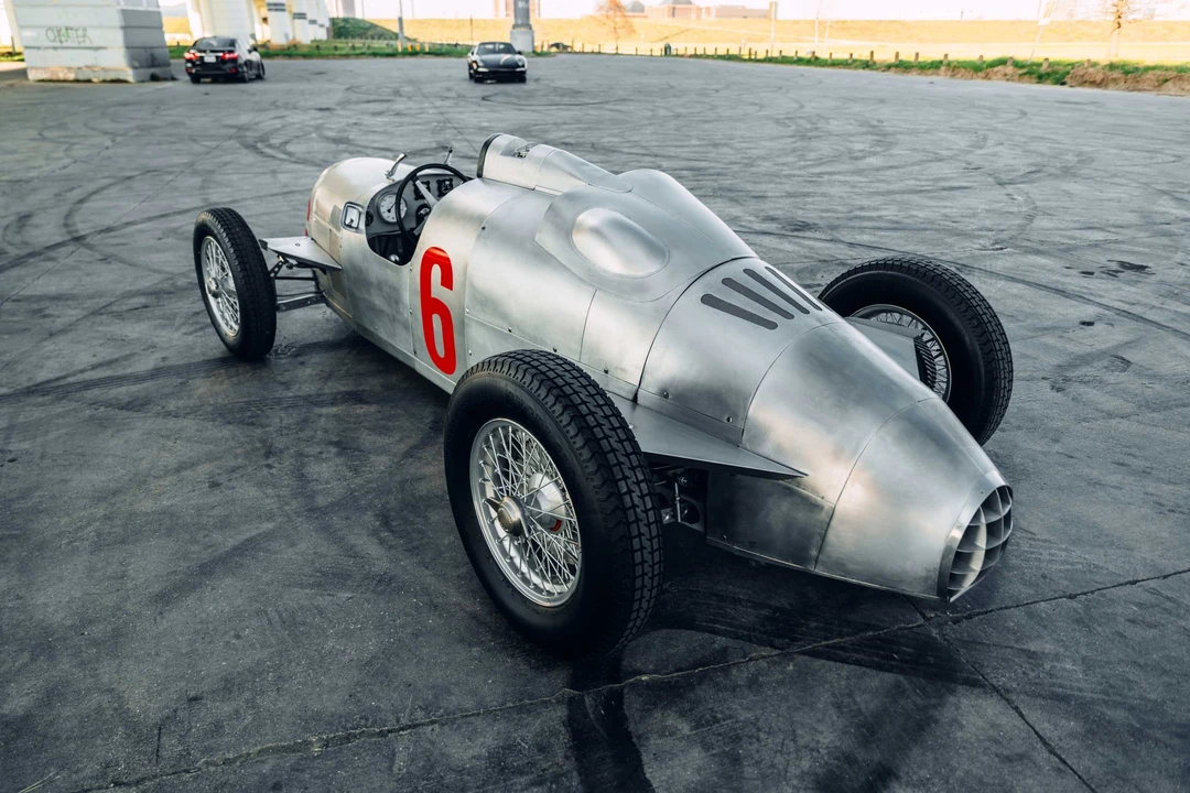 Auto Union - Image 11 of 31