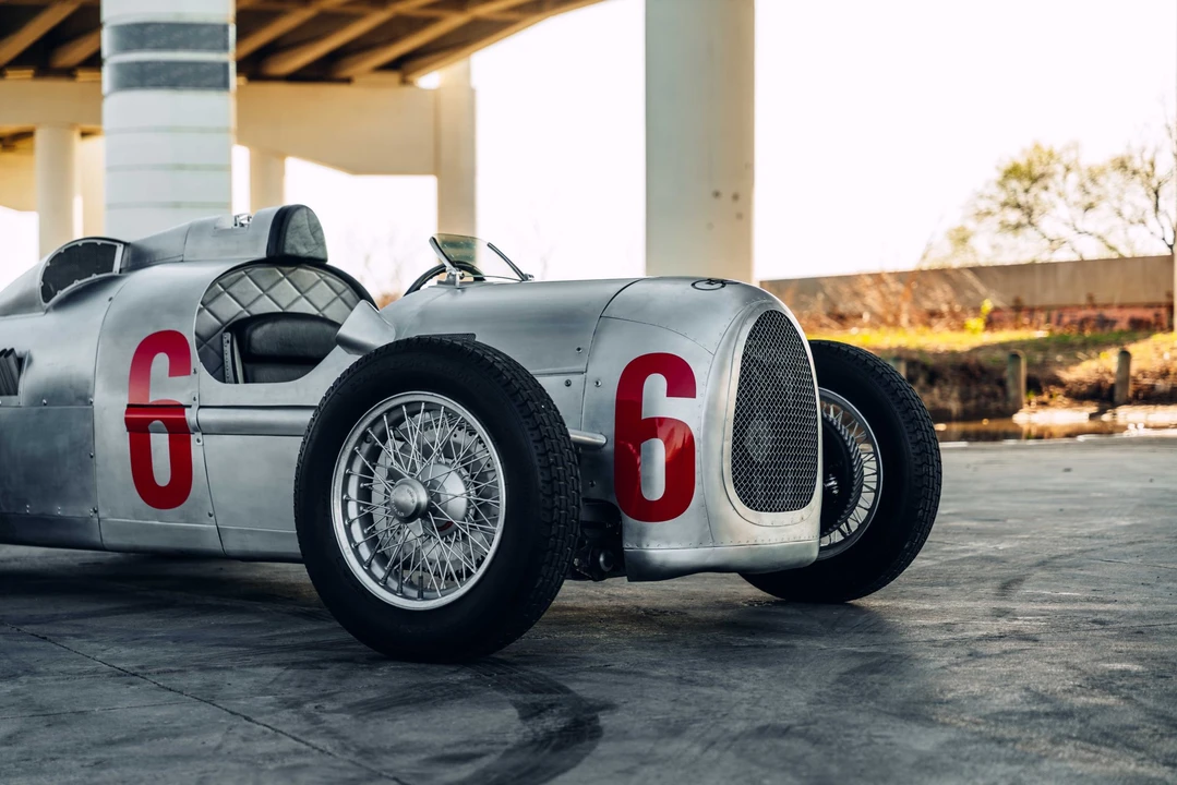 Auto Union - Image 16 of 31