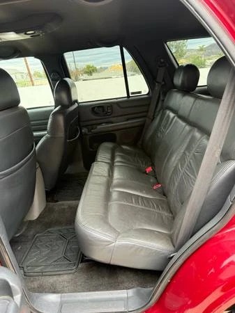 2002 Chevrolet S-10 Blazer 2nd Gen - Image 11 of 12