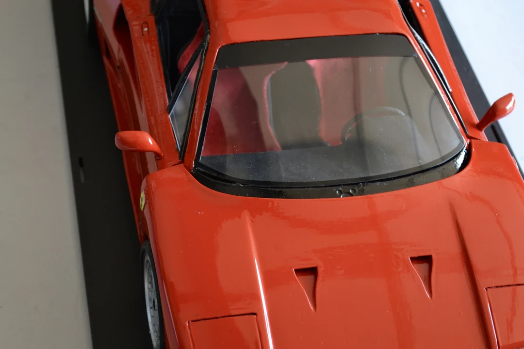 Ferrari F40 - Image 11 of 31
