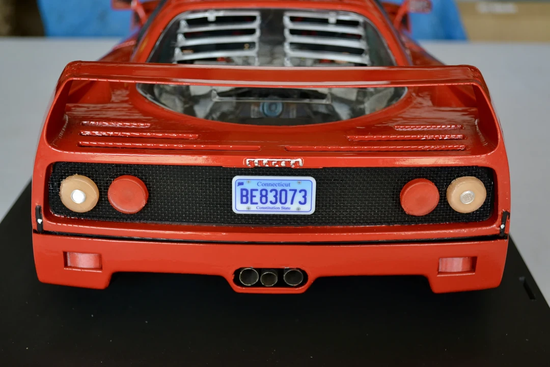 Ferrari F40 - Image 22 of 31